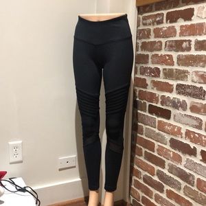 Sheer pattern legging size xs